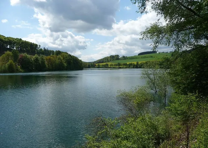 In Sauerland Nahe Winterberg Skifahren *